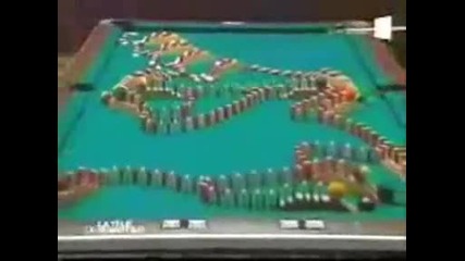 Трик С Билярд И Домино!