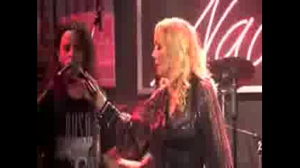 Lepa Brena