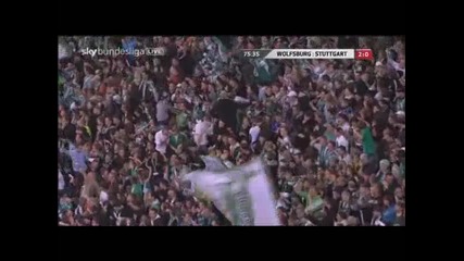 Wolfsburg 2 - 0 Stuttgart ( Dzeko ) 
