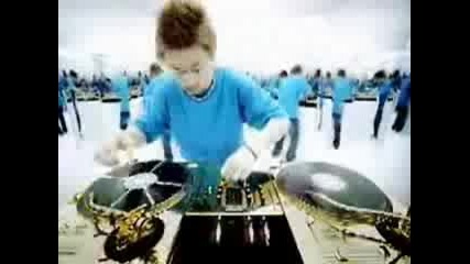 Dj Spins It