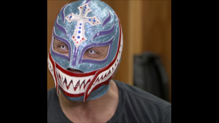 Rey Mysterio celebrates the 30th anniversary of his debut match: WWE.com Exclusive, April 30, 2019