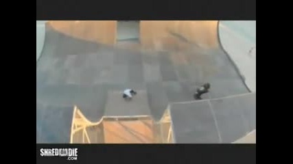 Tony Hawk - Shaun White - Jeam Postec - Mega Ramp 