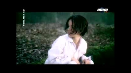 Alizee - Parler Tout Bas