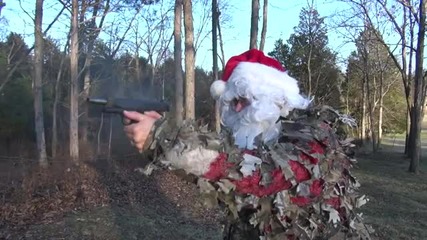 Santa Claus Plays " Jingle Bells " with the Colt 1911, .45 Acp