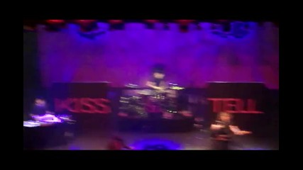 Selena Gomez - Shepherds Bush Empire Entrance + Kiss & Tell 