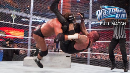 The Undertaker vs. Triple H - "End of an Era" Hell in a Cell Match: WrestleMania XXVIII (Full match - WWE Network Exclus