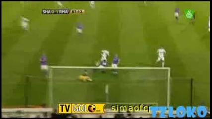 Гол на К. Бензема и коментатора полудява ! Реал М. - Шамрок 1:0