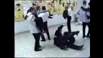 Забавен 