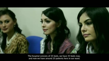 Miss Universe 2010 - Hospital Visit In Indonesia 