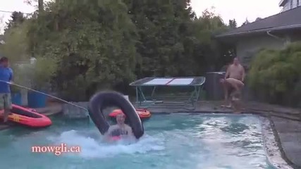 Луди каскади правени в басейн !!!! 