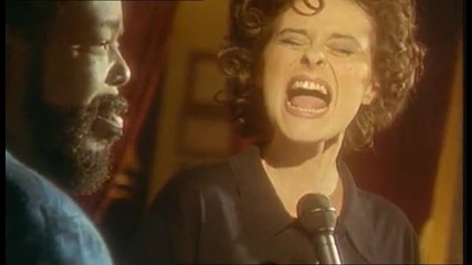 (1989) Lisa Stansfield ft. Barry White - All around the world White