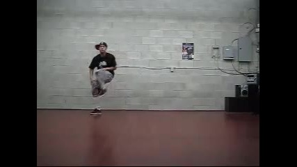 Dancing to Jun Quemados Mad by Neyo 