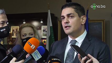 Радостин Василев свиква спешна среща с ЦСКА и Левски