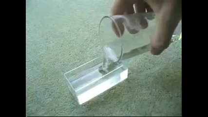 как да замразяваме вода за по малко от минута