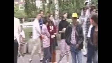 Боби Търбото - Екшън с Азиз (голям смях)