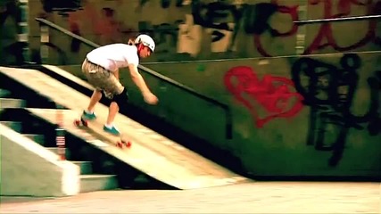 Стефани - Не съм такава, каквато бях ( Official Video 2011 H D )