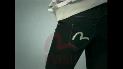 [090901] Yunho Evisu Jeans Photo Sketch