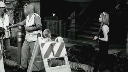 Avril Lavigne - Smile