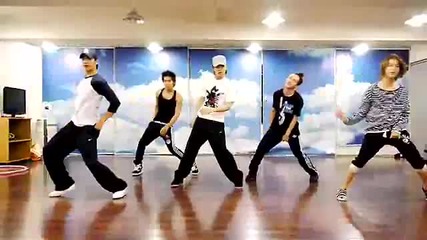 Shinee dance of lucier