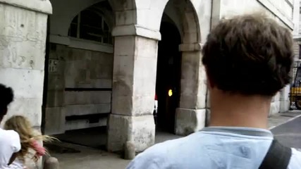 London Guard go Crazy !!! 