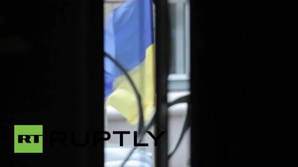 Ukraine: Right Sector hold former Greek officials hostage