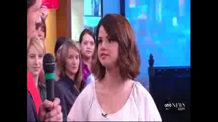 Selena Gomez - Good Morning America 2009
