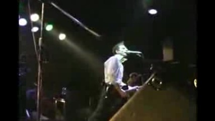 Anti - Flag - No Borders, No Nations (live)