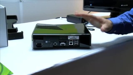 E3 2010: Xbox 360 Slim - Unbox 