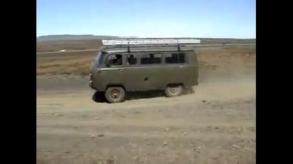 Uaz 4x4 яка машина