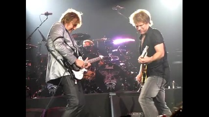 Bon Jovi Thorn In My Side Live Blaisdell Center Arena, Honolulu, Hawaii February 2010 
