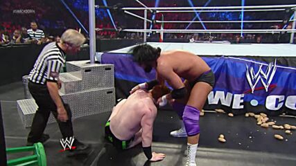 Sheamus vs. Damien Sandow - Dublin Street Fight: SmackDown, June 28, 2013 (Full Match)