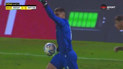 Спасяванията на Хидайет Ханкич, привлякли вниманието на Лудогорец
