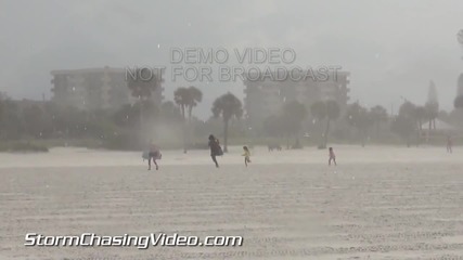 Буря на плажа в Сарасота , Флорида 11.6.2014
