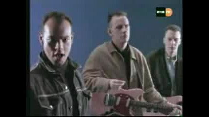 Fine Young Cannibals - She Drives Me Crazy - Vbox7 