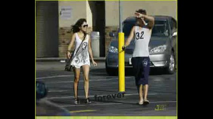 Zac Efron & Vanessa Hudgens: Panera Bread Buddies