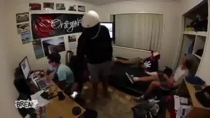Harlem shake подлуди целия свят