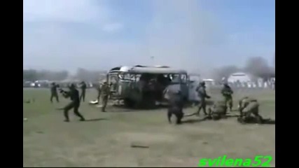 Откачени руски командоси освобождават заложници - ужас Hd