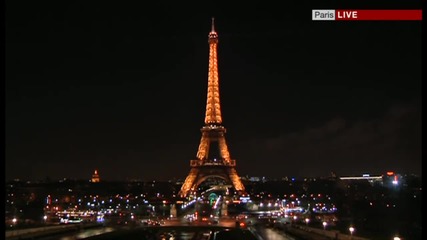 Айфеловата кула угасна в памет на жертвите от "Шарли ебдо"