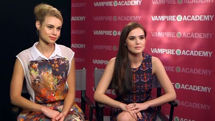 Interview with Zoey Deutch and Lucy Fry/ Интервю със Зоуи Дойч и Луси Фрай