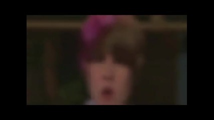 Justin Bieber video from Snl - Hq must see! 