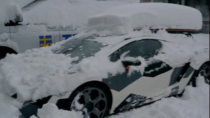 Пълна Лудница ! Ламбо на сняг