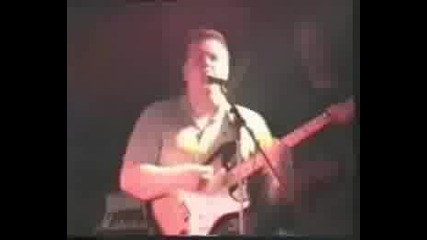 Cock Sparrer - Runnin Riot(live)