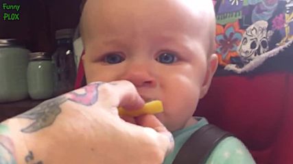 Малки сладурковци - Бебета ядат лимони за пръв път 2016