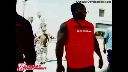 Kai Greene with Shawn Ray - Strolling Down Venice Boardwalk 