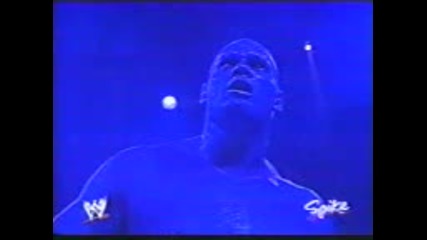 kane is scared by the presents of the undertaker 