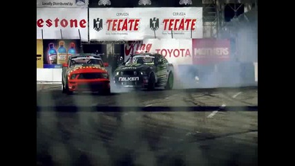 2010 Formula drift round 1 - falken tire takes long beach