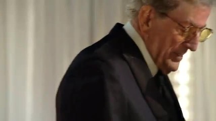 Tony Bennett Lady Gaga - The Lady Is A Tramp