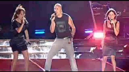 Laura Pausini -world Tour 2009 - Part 1