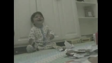 Mnogo Sme6en Bebe6ti Smqx
