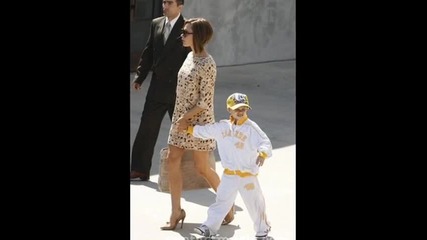 victoria brooklyn romeo and cruz beckham